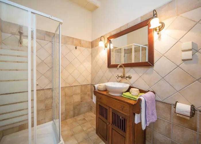 Adonis By Villa Agnítsini